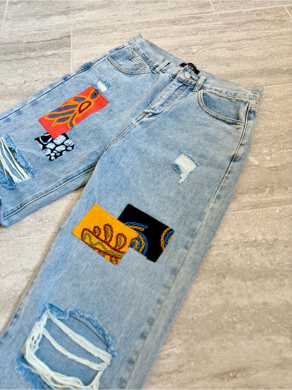 Cider Patchwork Distressed Straight Leg Jeans Light Wash High Rise Size M - Picture 4 of 12